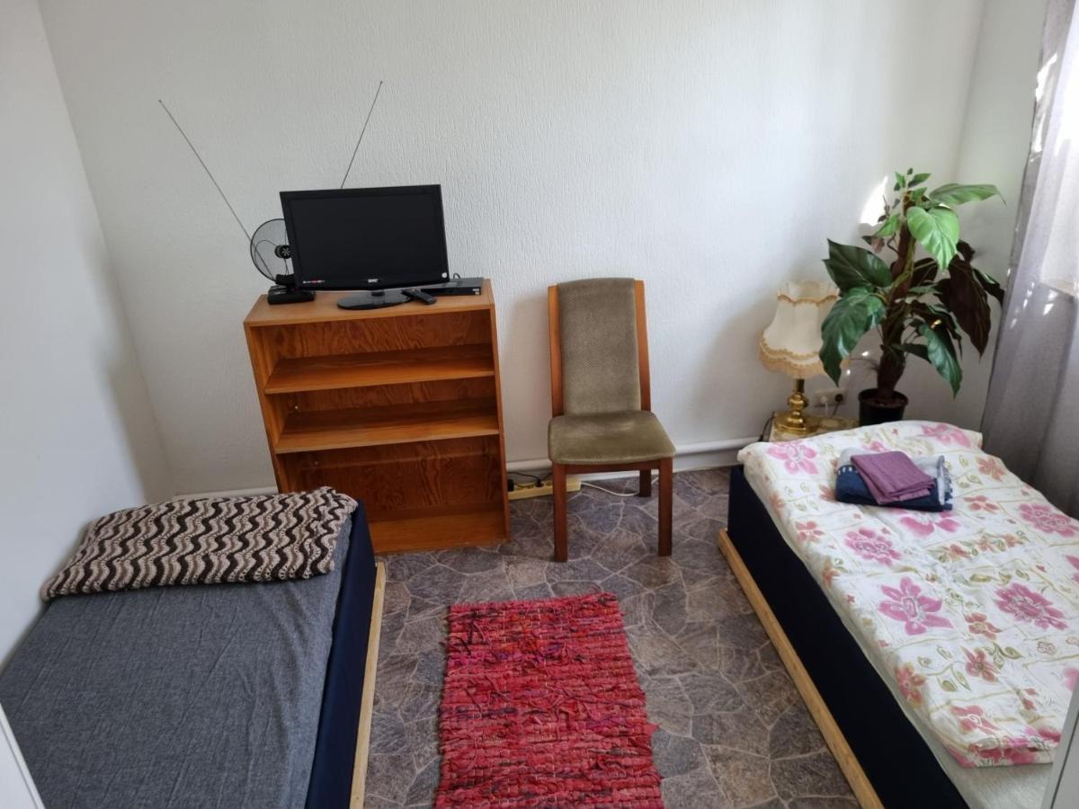 Neubeeren Apartment *